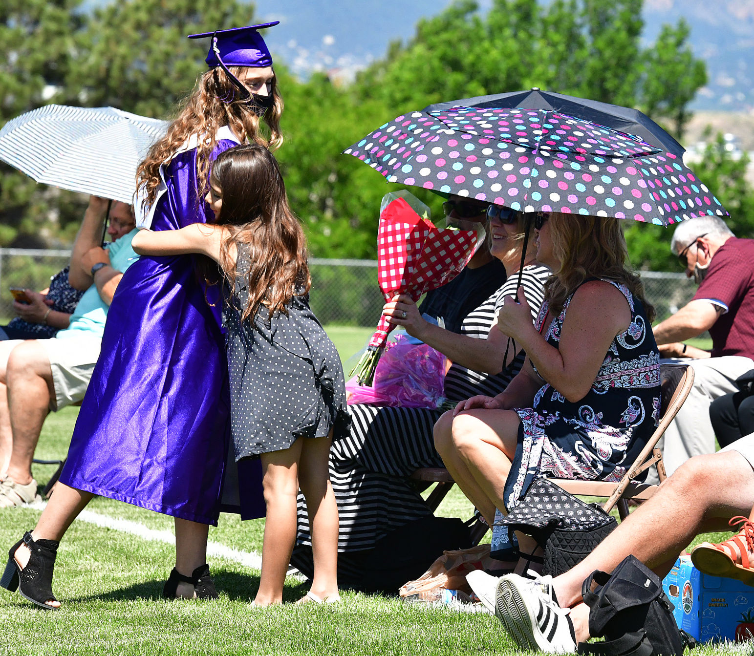 061220-news-graduation 05.JPG